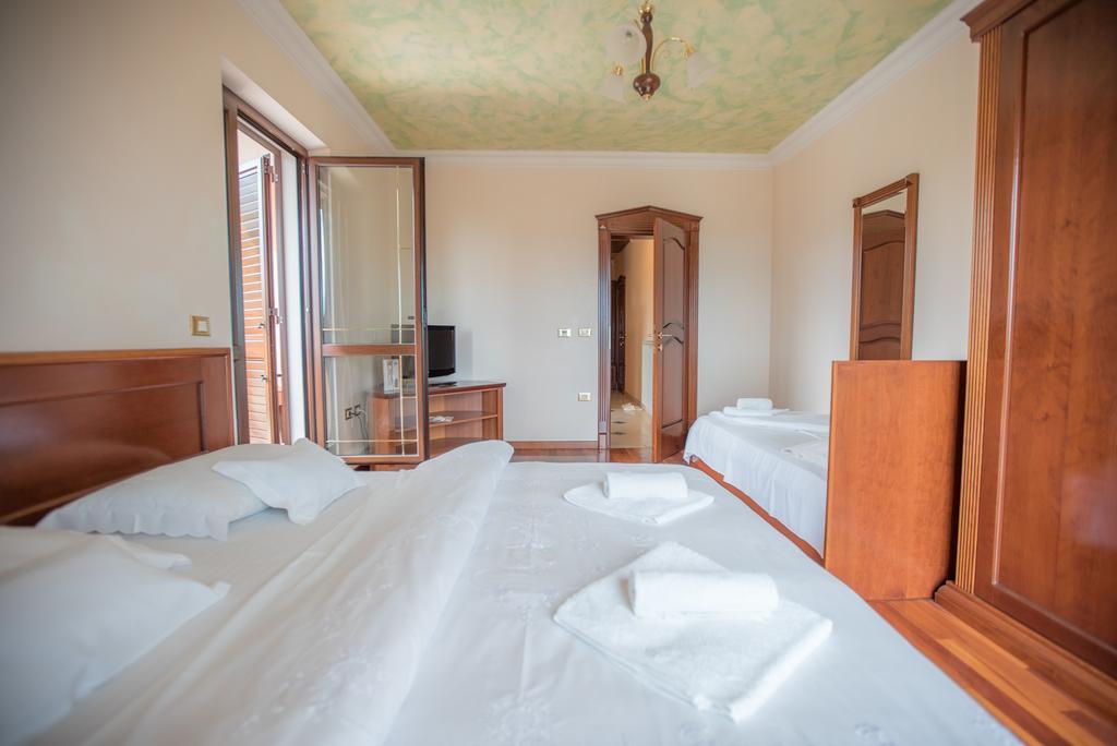Apartments Leonarda Portoroz Bagian luar foto